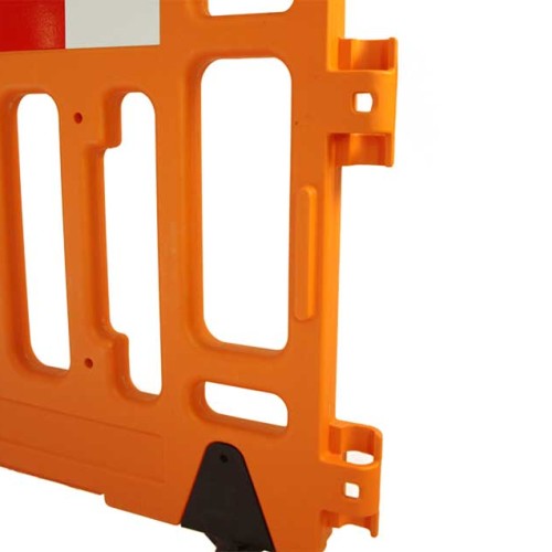 1.1M Plastic Crowd Control Barrier