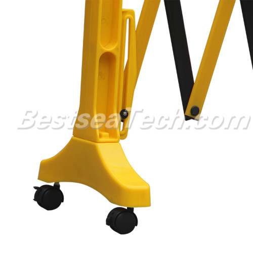 Wheeled Expandable Barrier-2